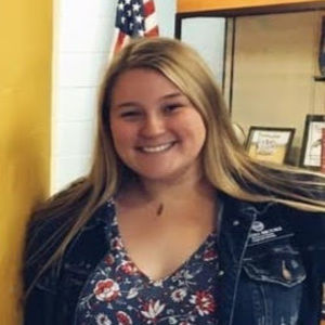 Meet your Posher, Alyssa